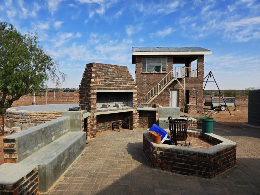 Commercial Property for Sale in Upington Rural Northern Cape